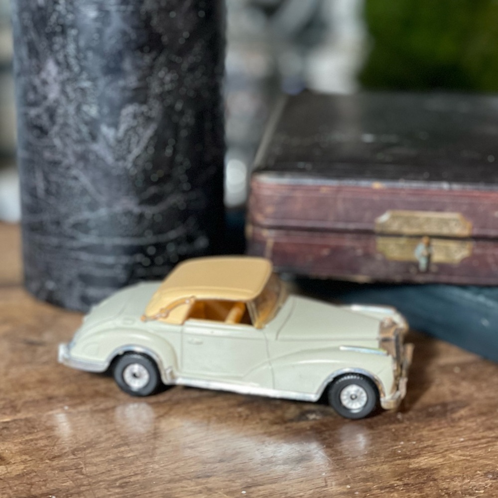 Vintage Mercedes Corgi 300S diecast metal car